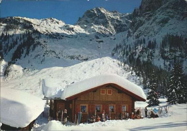 Sexten Sesto Suedtirol Talschlusshütte
