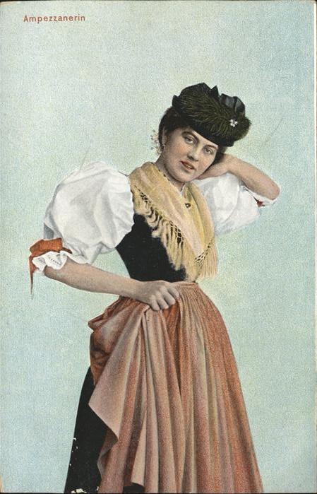 Trachten Ampezzanerin Ampezzo