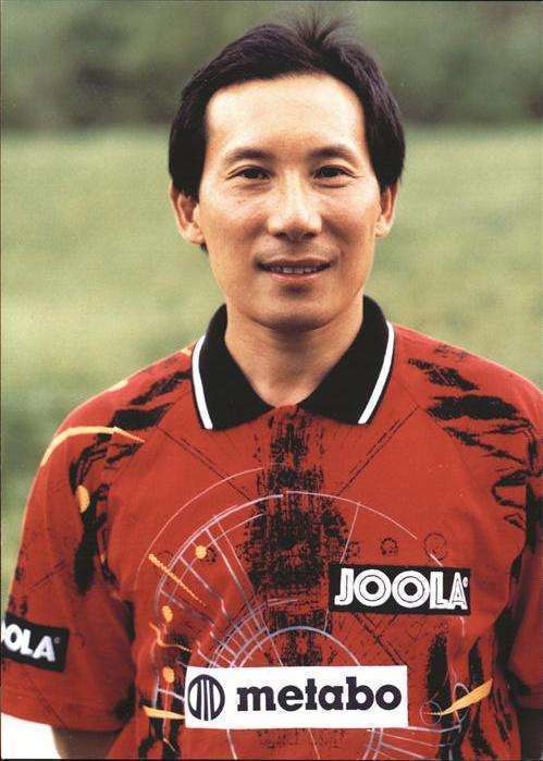 Tischtennis Ding Yi
