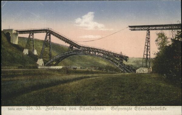 Eisenbahn Zerstörung gesprengte Eisenbahnbrücke