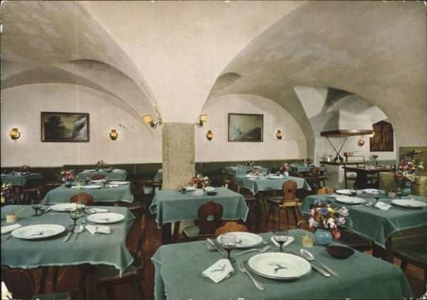 Salzburg Oesterreich Hotel Goldener Hirsch