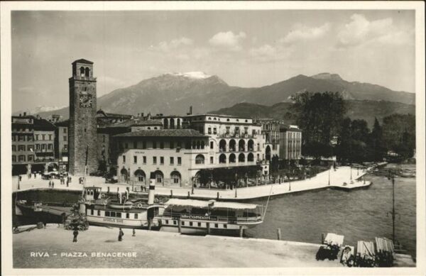 Riva del Garda Piazza Benacense
