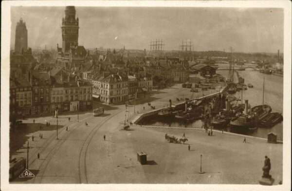 Duenkirchen Dunkerque vue generale Hafen Schiffe