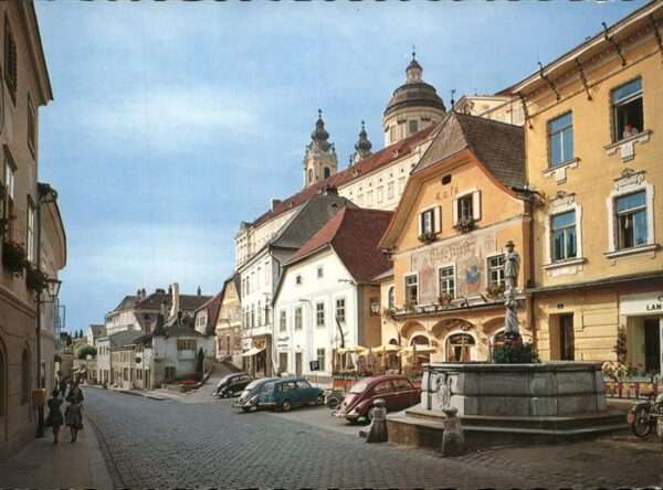 Melk Donau Hauptplatz Brunnen