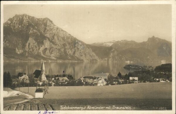 Altmuenster Salzkammergut Traunstein