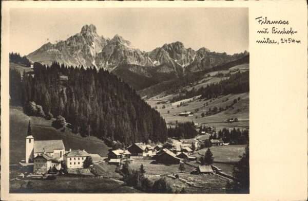 Filzmoos Teilansicht Filzmoos mit Bischofsmütze