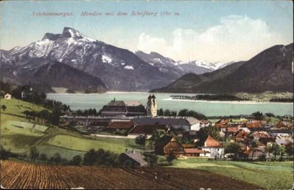 Mondsee Salzkammergut Teilansicht Mondsee Kloster Stiftskirch