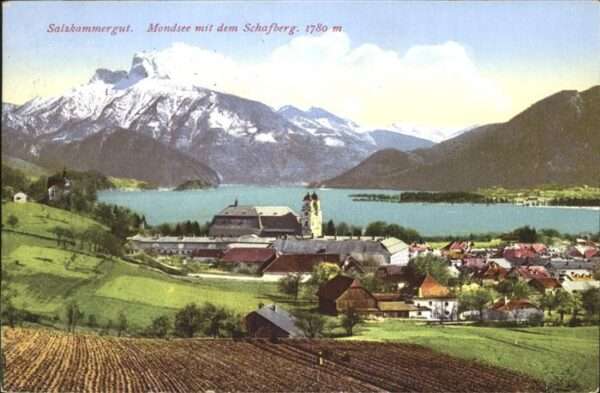 Mondsee Salzkammergut Teilansicht Mondsee Kloster Stiftskirch