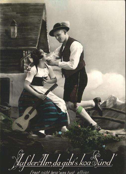 Gitarre Alm Trachten