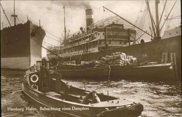 Dampfer Oceanliner Hamburg Hafen