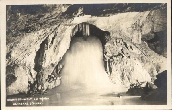 Hoehlen Caves Grottes Eisriesenwelt Tennengebirge Werfen Gloc