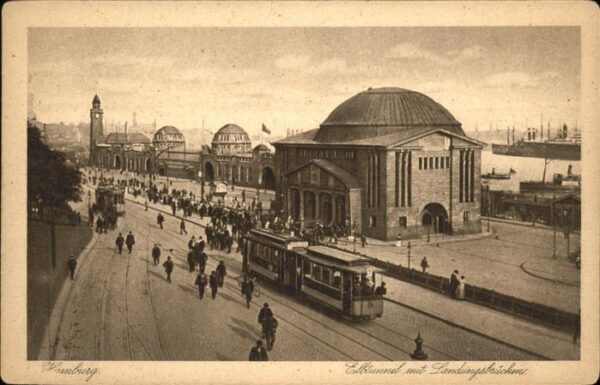 Strassenbahn Elbtunnel Hamburg