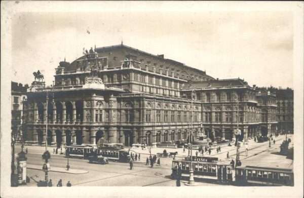 Strassenbahn Staatsoper Wien