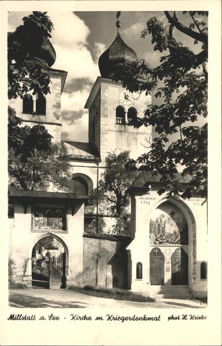 Millstatt Millstaettersee Kirche Kriegerdenkmal