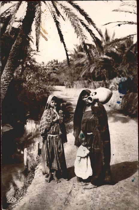 Algerien Porteuses d eau