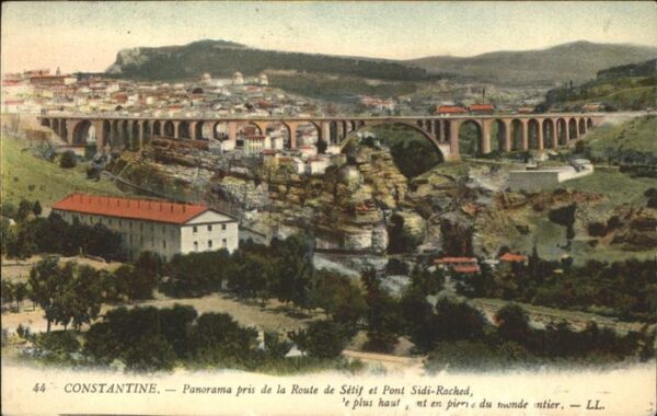 Constantine Algerien Panorama pris de la Route de Setif et P