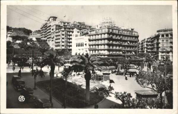 Alger Algerien Le Boulevard Laferriere