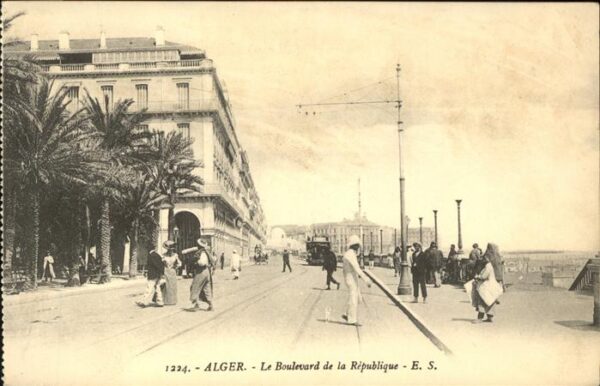 Alger Algerien Le Boulevard de la Republique