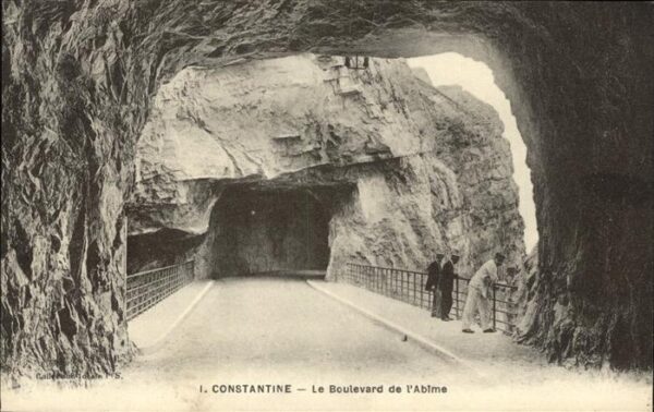 Constantine Algerien Le Boulevard de l Abime