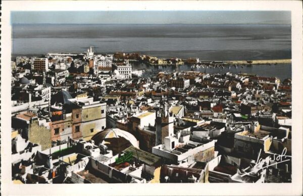 Alger Algerien Vue generale et terrasses