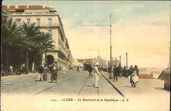 Alger Algerien Le Boulevard de la Republique