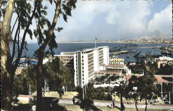 Alger Algerien Vue sur la Baie et Gouvernement General