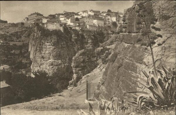 Constantine Algerien Le Rocher des Martyrs