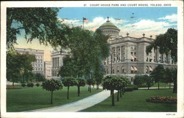Toledo Ohio Court House Park