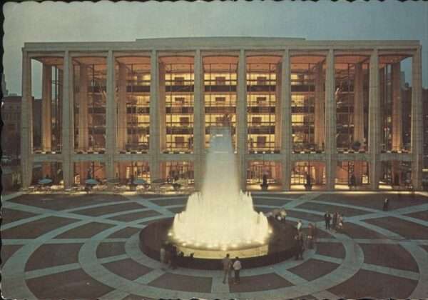New York City Lincoln Center Phiharmonic Hall