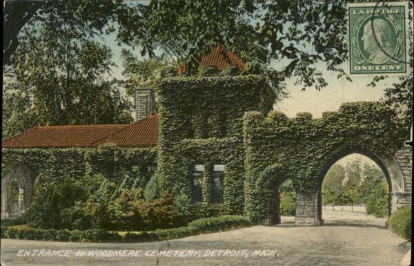 Detroit Michigan Woodmere Cemetery