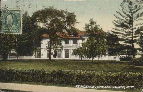 Grosse Pointe Residence