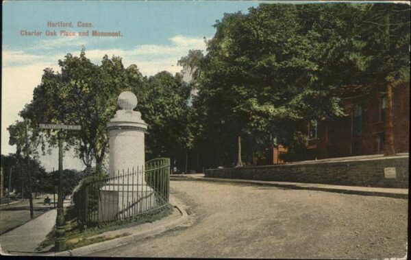 Hartford Connecticut Charter Oak Place Monument