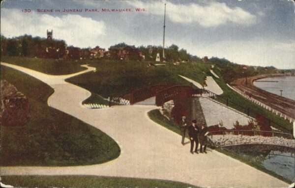 Milwaukee Wisconsin Scene in Juneau Park