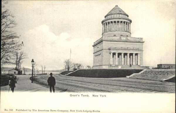 New York City Grands Tomb