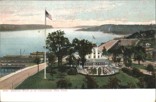 New York City Hudson River from Claremont
