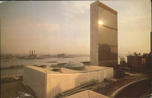 New York City United Nations 42 Street 1st Avenue