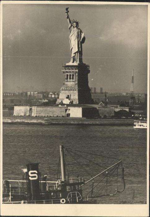 New York City Freiheitsstatue Schiffe