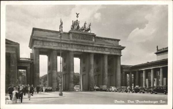 Brandenburgertor Berlin Oldtimers