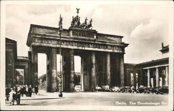 Brandenburgertor Berlin Oldtimers