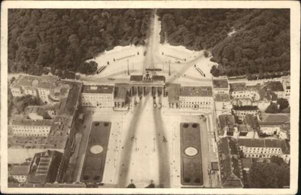 Brandenburgertor Berlin Fliegeraufnahme Das schöne Deuts