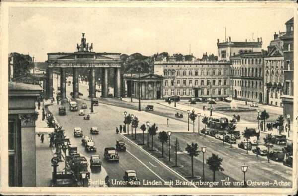 Brandenburgertor Berlin Unter den Linden Ostwest-Achse