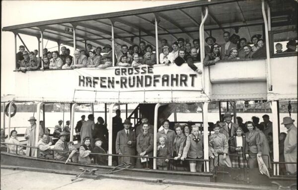 Hafenrundfahrt