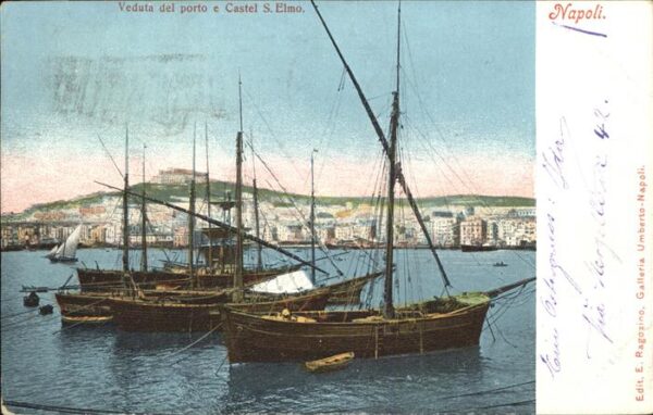 Segelboote Napoli Castel S. Elmo
