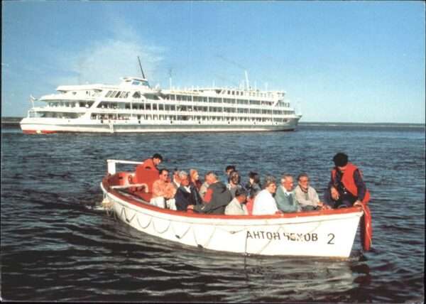Faehre Ferry Bac Traghetto-- MS Anton Tschechov Boot