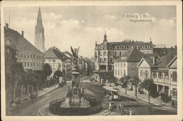 Strassenbahn Siegesdenkmal Freiburg i. Br.