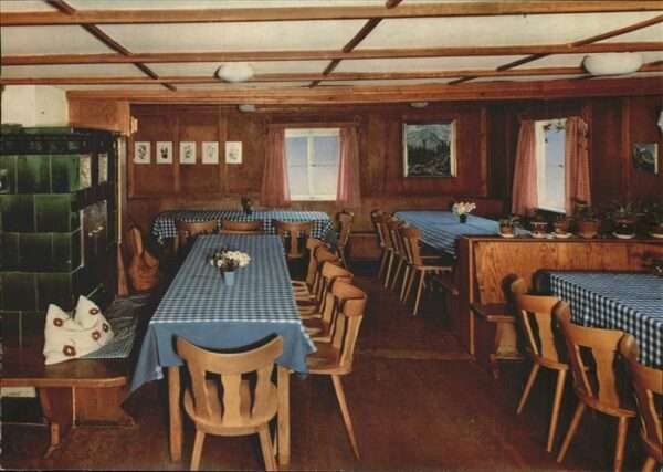 Hirschegg Kleinwalsertal Vorarlberg Ferienheim Schlössle Gastraum