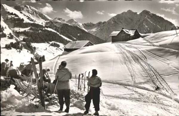 Hirschegg Kleinwalsertal Vorarlberg Pension Fuchshof mit Parsenn Skilift Be