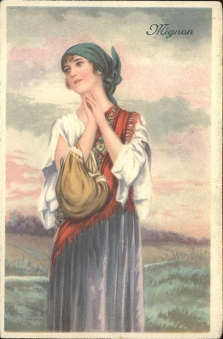 Mignon Frau Kopftuch
