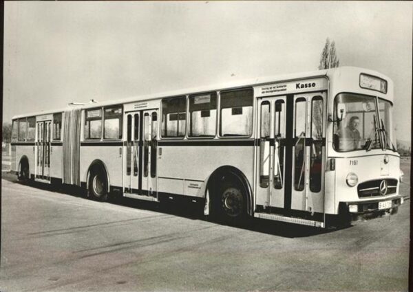 Omnibus Autobus Strassenverkehr Gelenkbus