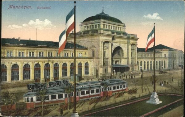 Strassenbahn Bahnhof Mannheim Fahnen